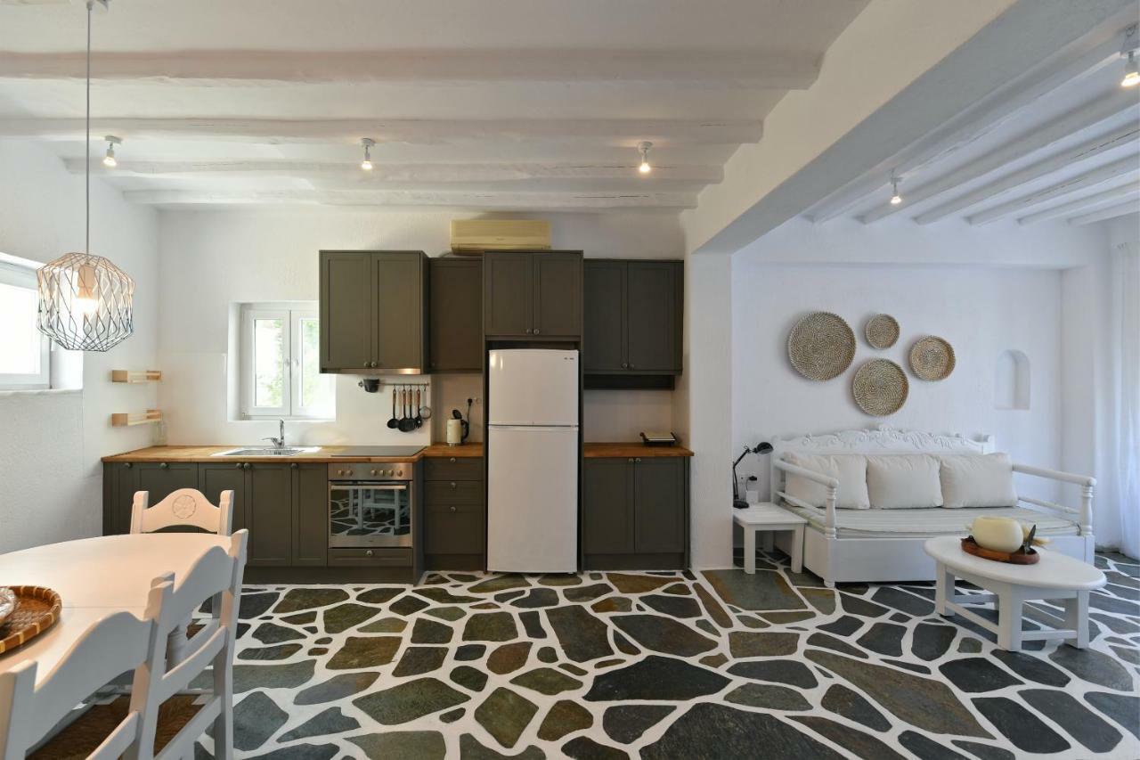 Santa Flora 3 Bedroom House A ParikiaaS Edge Párosz Kültér fotó