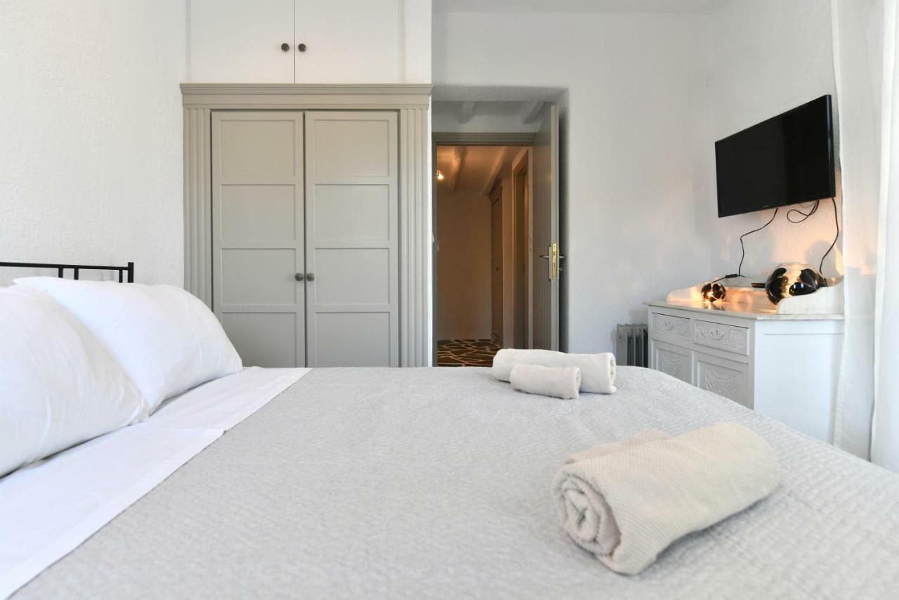 Santa Flora 3 Bedroom House A ParikiaaS Edge Párosz Kültér fotó