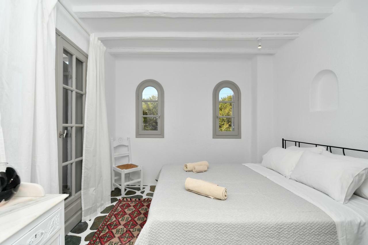 Santa Flora 3 Bedroom House A ParikiaaS Edge Párosz Kültér fotó