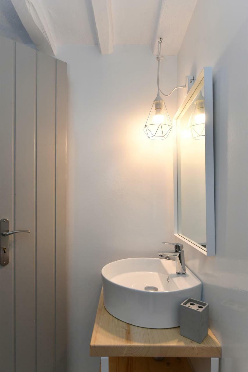 Santa Flora 3 Bedroom House A ParikiaaS Edge Párosz Kültér fotó